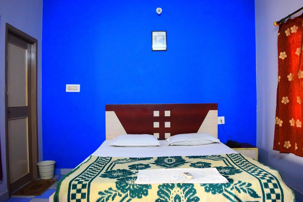 Hotel Golden Dust Puri Zimmer foto