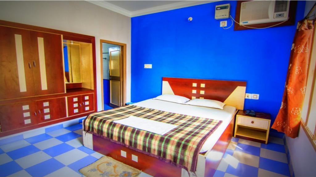 Hotel Golden Dust Puri Exterior foto