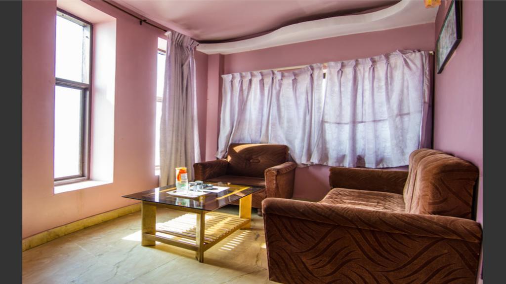 Hotel Golden Dust Puri Exterior foto